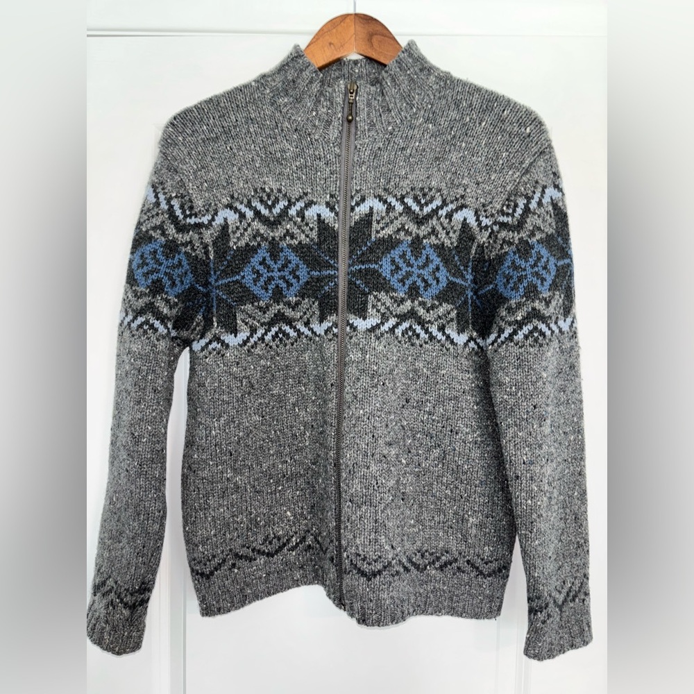 100% Wool Vintage Grandma/Grandpa
Fair Isle Full Zip Cardigan